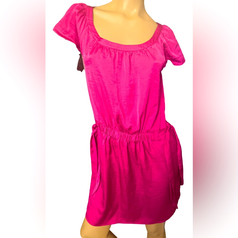 Shiny and soft pink dress with side ties